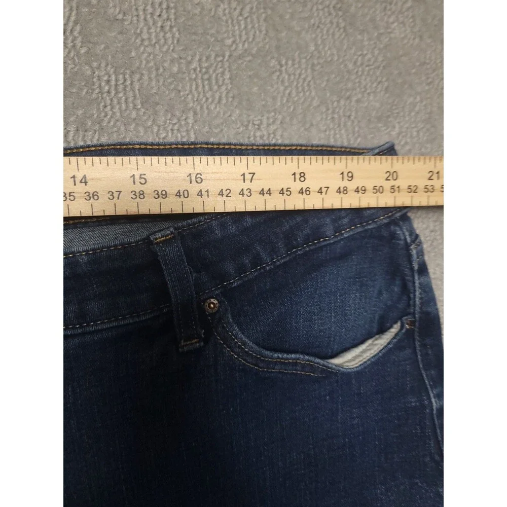 Levis Classic Jean Shorts Womens 24W Stretch Blue Denim Cuffed Hem